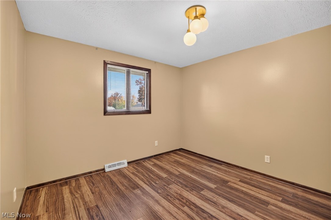 3350 Wallings Road North Royalton OH 44133