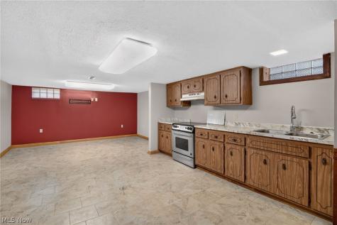 3350 Wallings Road North Royalton OH 44133