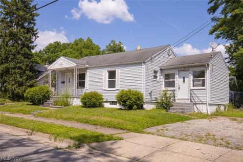 1219 Winton Avenue Akron OH 44320