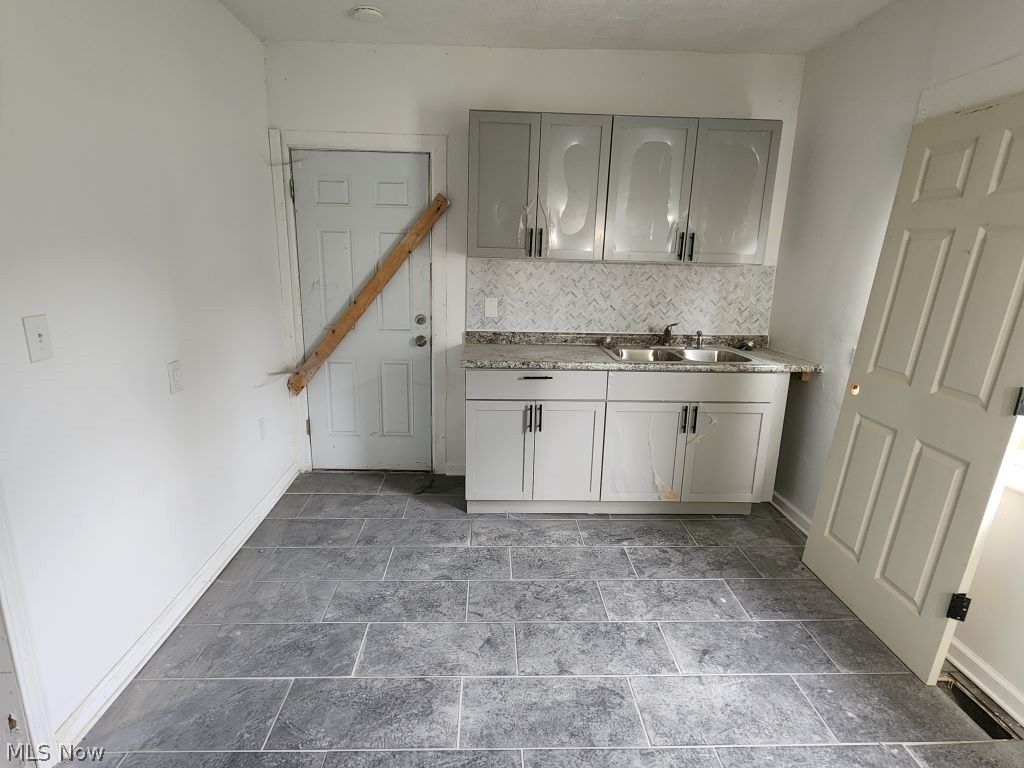 14505 Potomac Avenue East Cleveland OH 44112