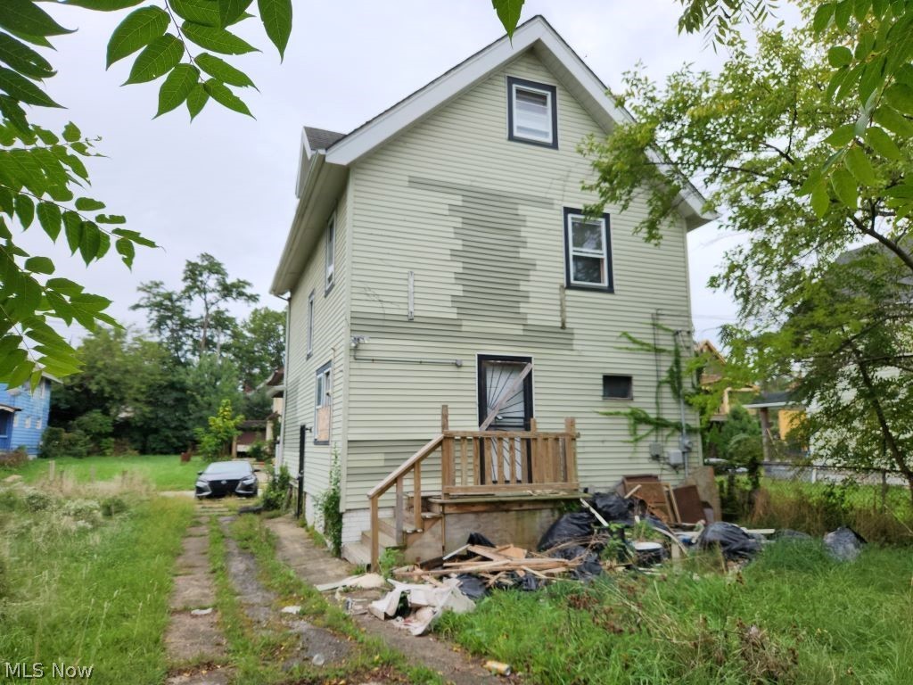 14505 Potomac Avenue East Cleveland OH 44112