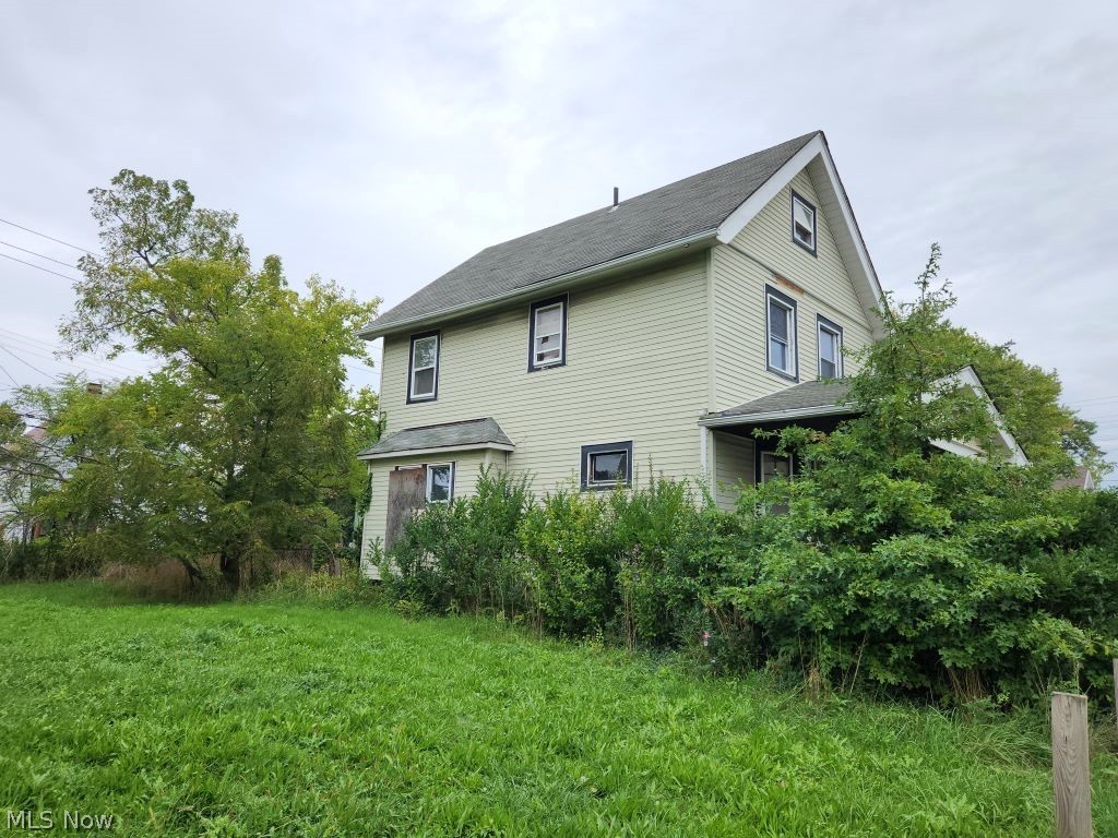 14505 Potomac Avenue East Cleveland OH 44112