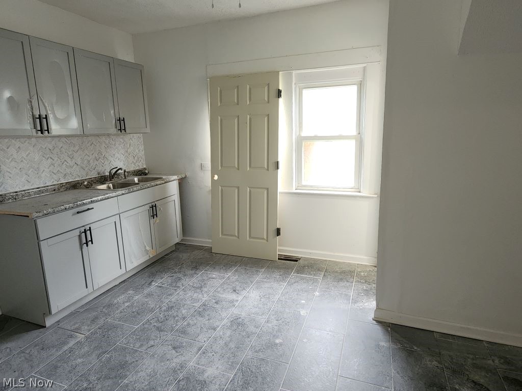14505 Potomac Avenue East Cleveland OH 44112