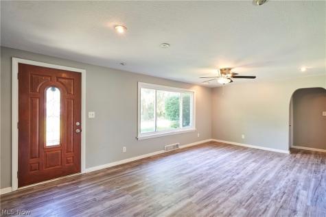 1160 Ivy Street NW North Canton OH 44720
