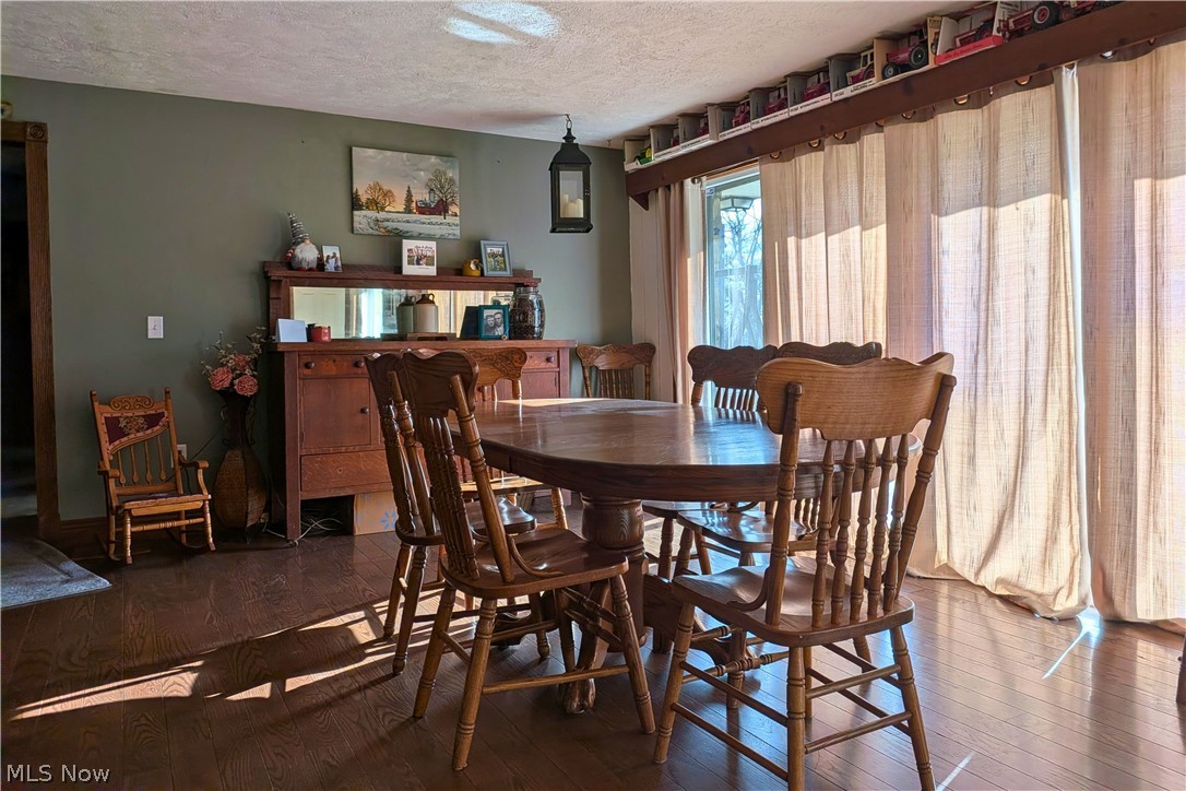 5171 Avon Road NE Carrollton OH 44615