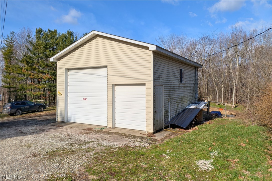 5171 Avon Road NE Carrollton OH 44615