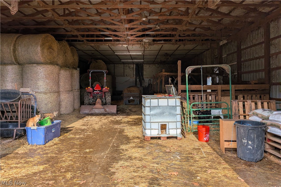 5171 Avon Road NE Carrollton OH 44615