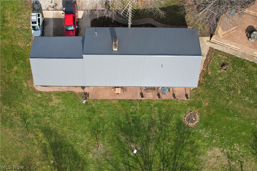 5171 Avon Road NE Carrollton OH 44615