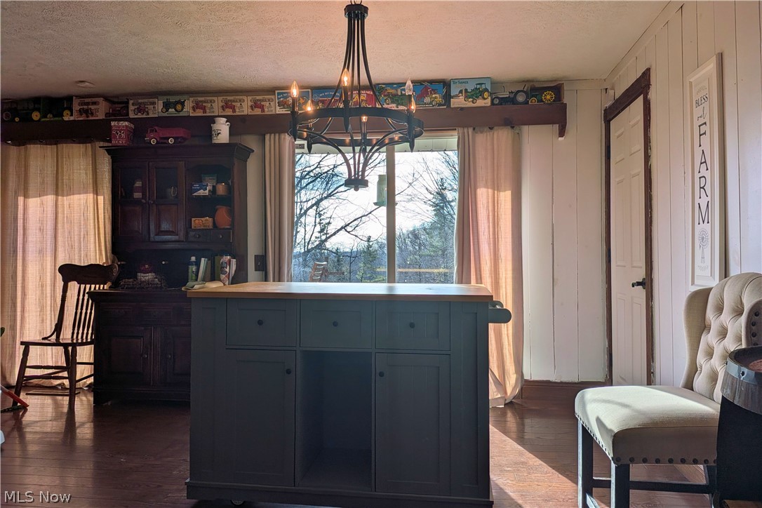 5171 Avon Road NE Carrollton OH 44615
