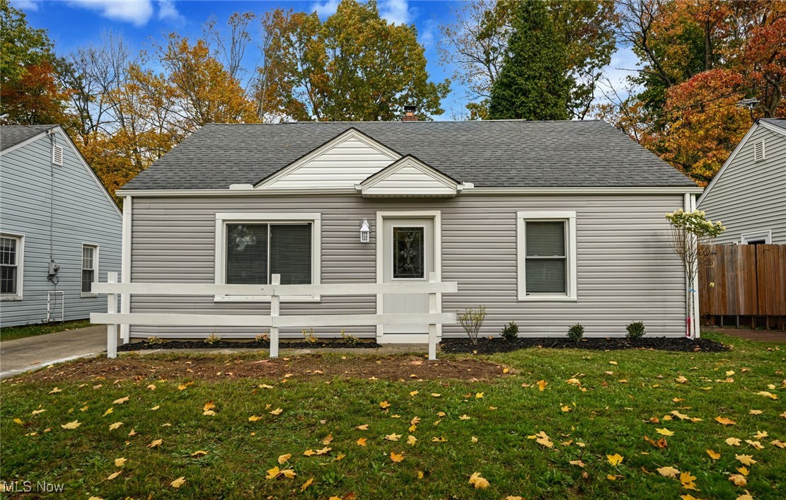 2527 Edgebrook Avenue Akron OH 44312