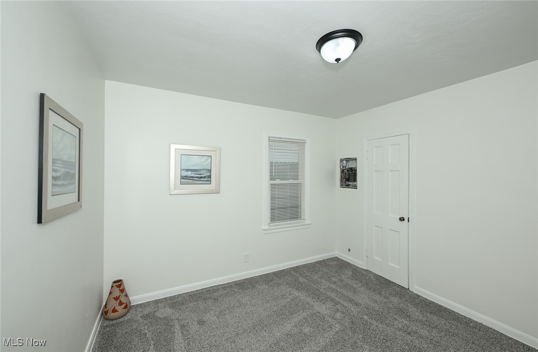 2527 Edgebrook Avenue Akron OH 44312