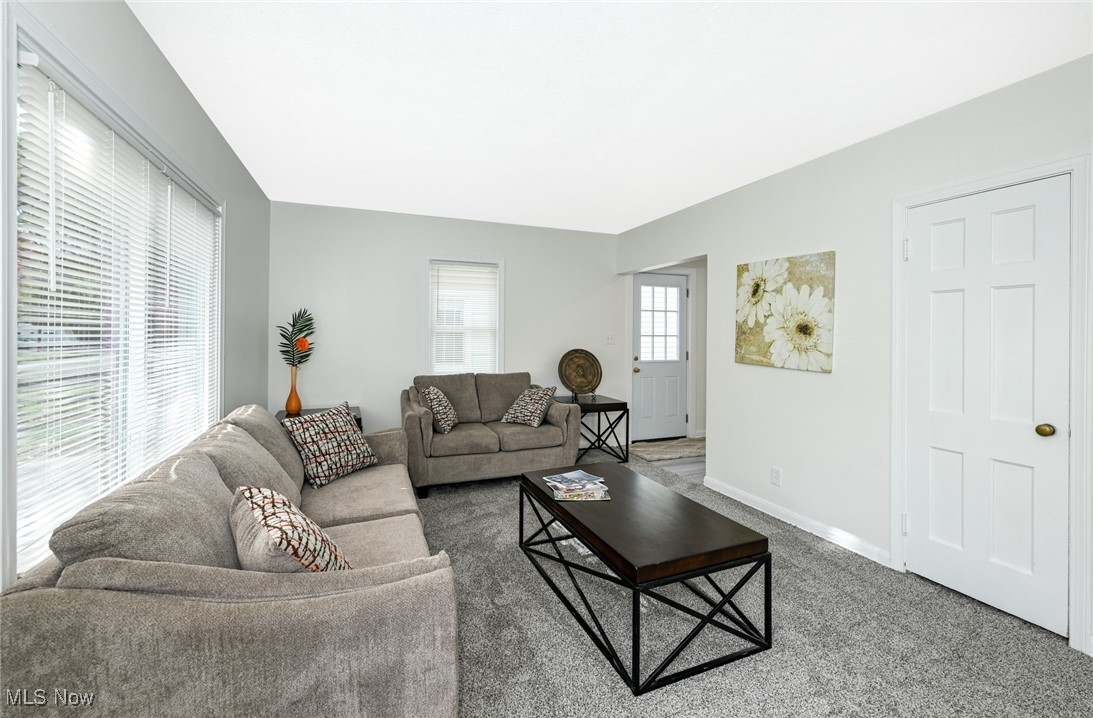 2527 Edgebrook Avenue Akron OH 44312