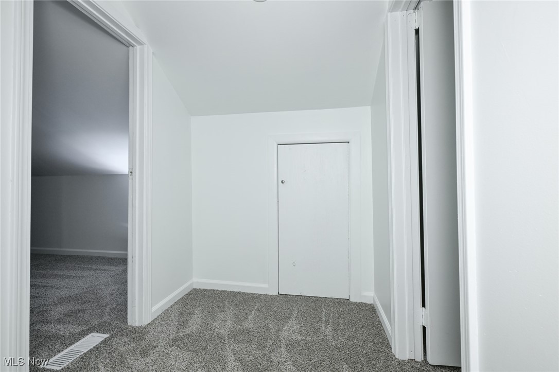 2527 Edgebrook Avenue Akron OH 44312