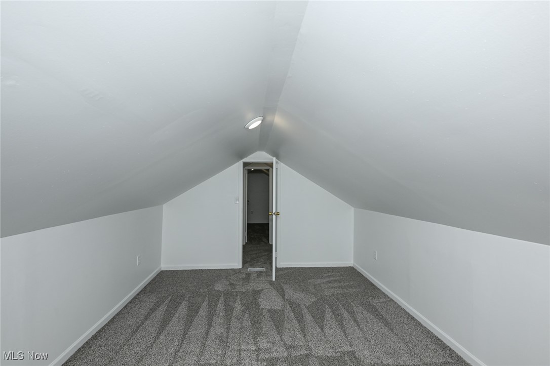 2527 Edgebrook Avenue Akron OH 44312