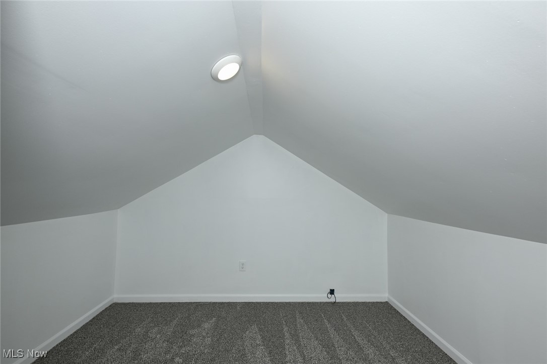 2527 Edgebrook Avenue Akron OH 44312