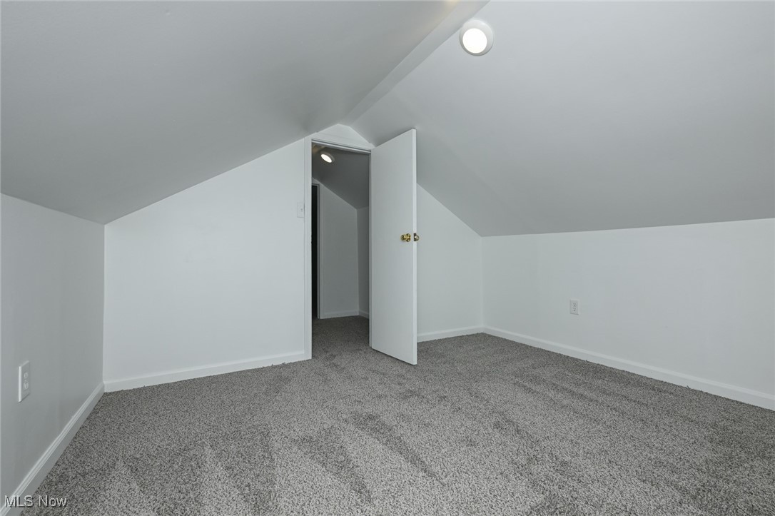 2527 Edgebrook Avenue Akron OH 44312