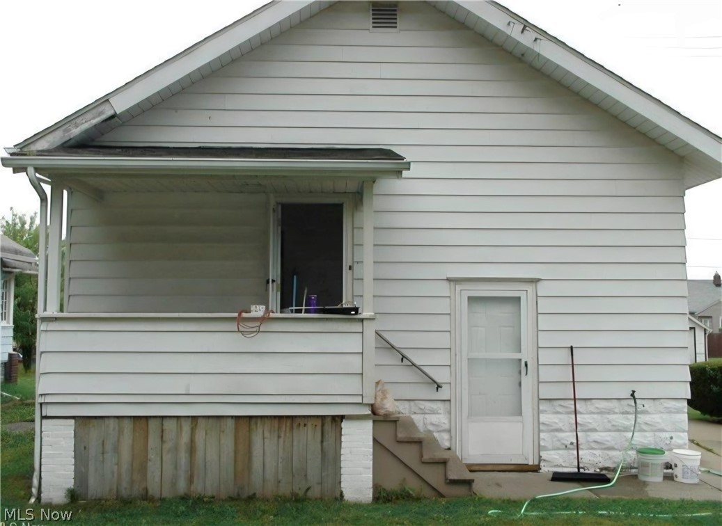 897 Richmond Street Akron OH 44306