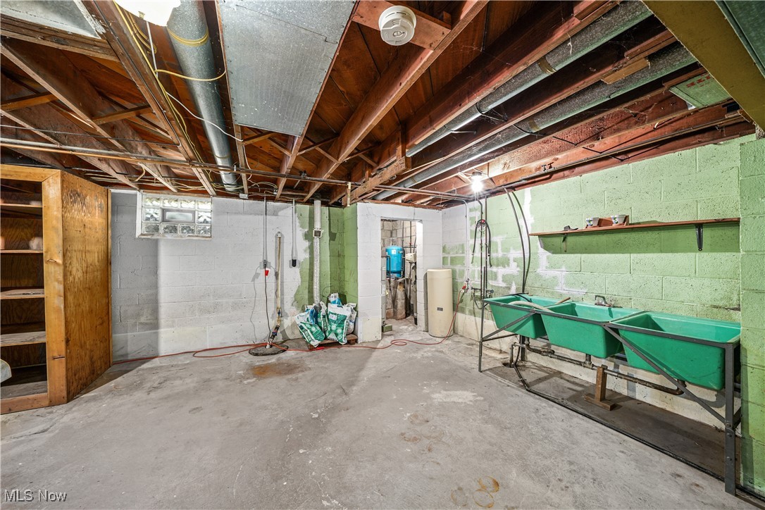 982 W Garfield Road Aurora OH 44202