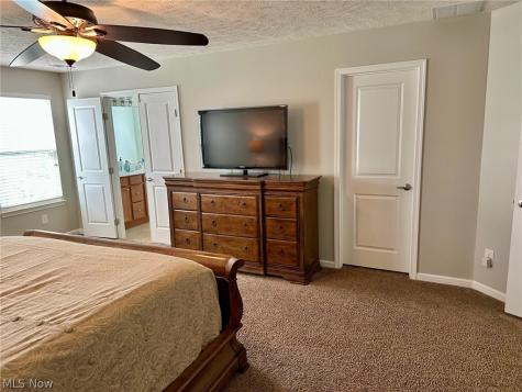 2556 Palmer Lane Avon OH 44011