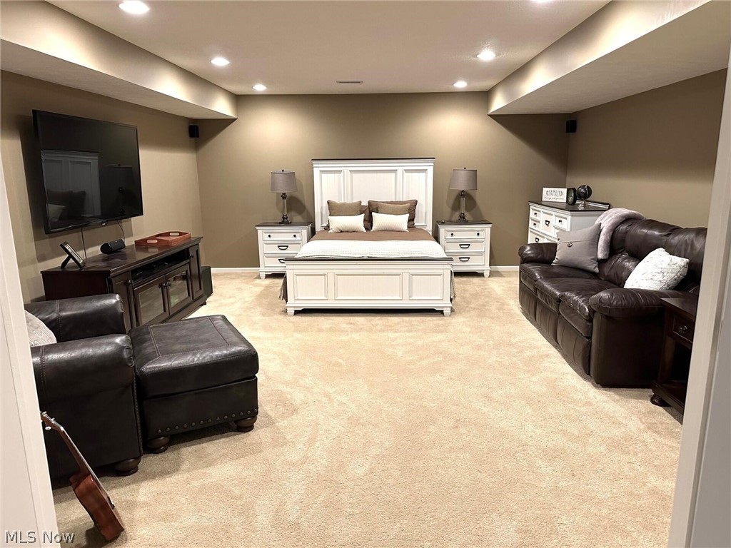 2556 Palmer Lane Avon OH 44011