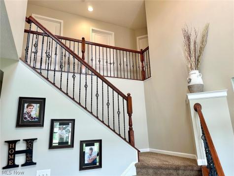 2556 Palmer Lane Avon OH 44011