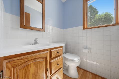 1430 Whitehall Drive Mogadore OH 44260