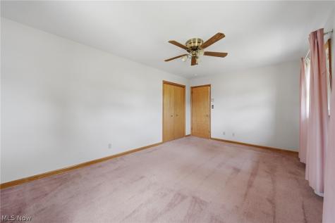 1430 Whitehall Drive Mogadore OH 44260
