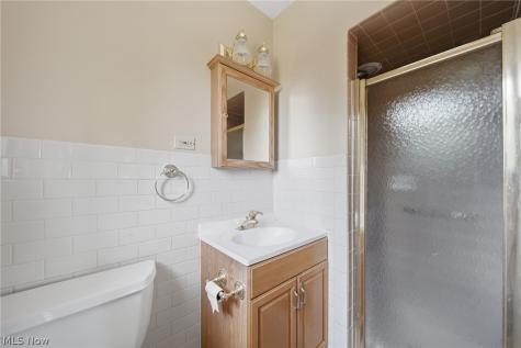 1430 Whitehall Drive Mogadore OH 44260