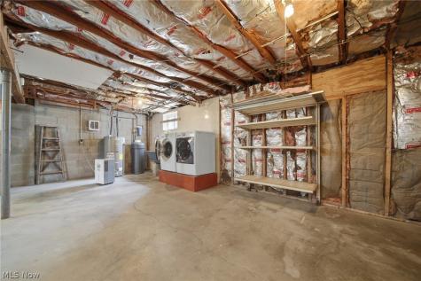 1430 Whitehall Drive Mogadore OH 44260