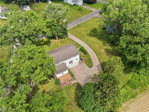 1430 Whitehall Drive Mogadore OH 44260