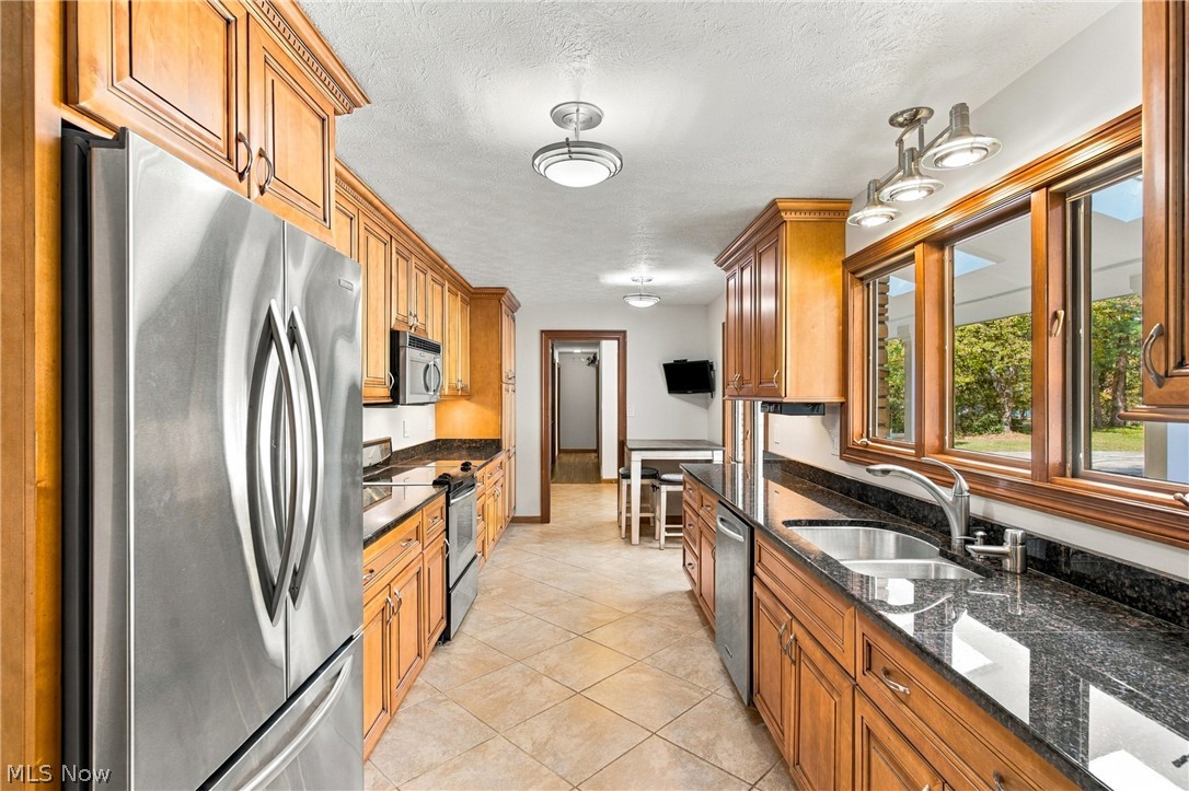 28400 S Woodland Road Pepper Pike OH 44124