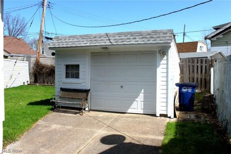 3729 W 128th Street Cleveland OH 44111