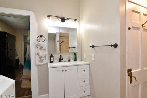 5403 Spencer Avenue Cleveland OH 44103