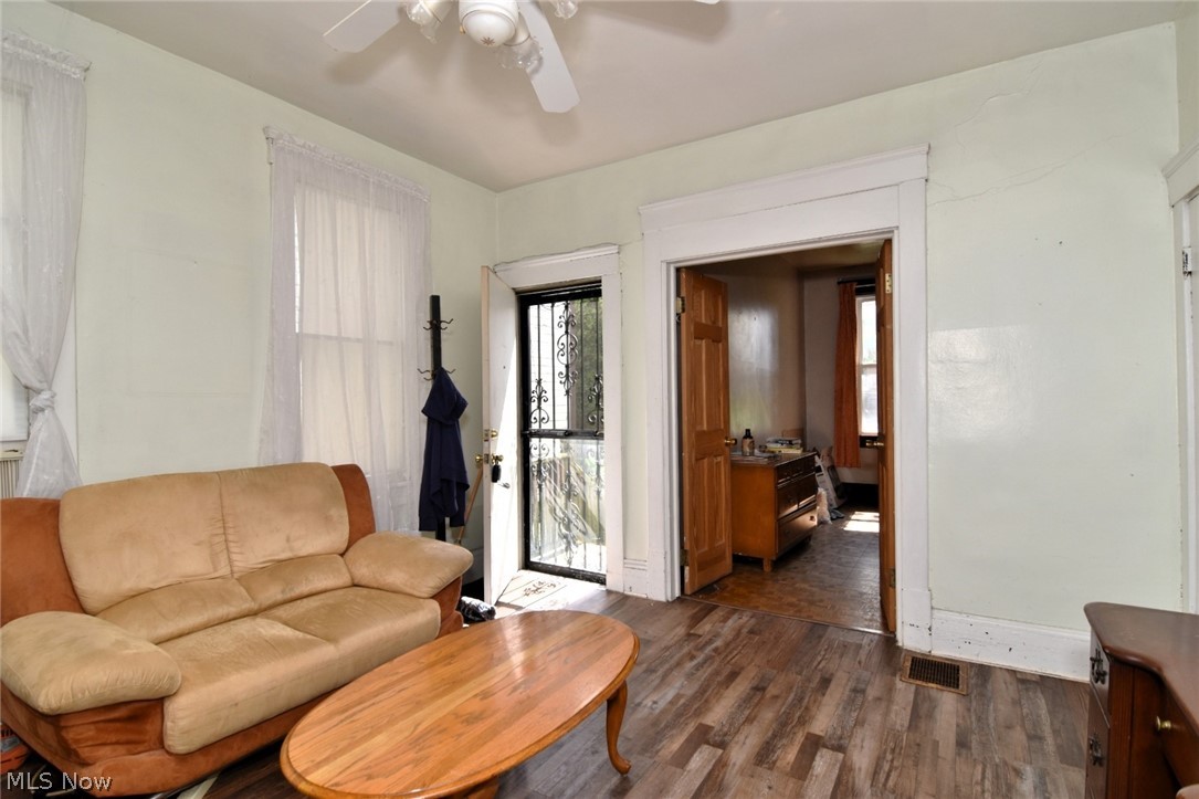 5403 Spencer Avenue Cleveland OH 44103