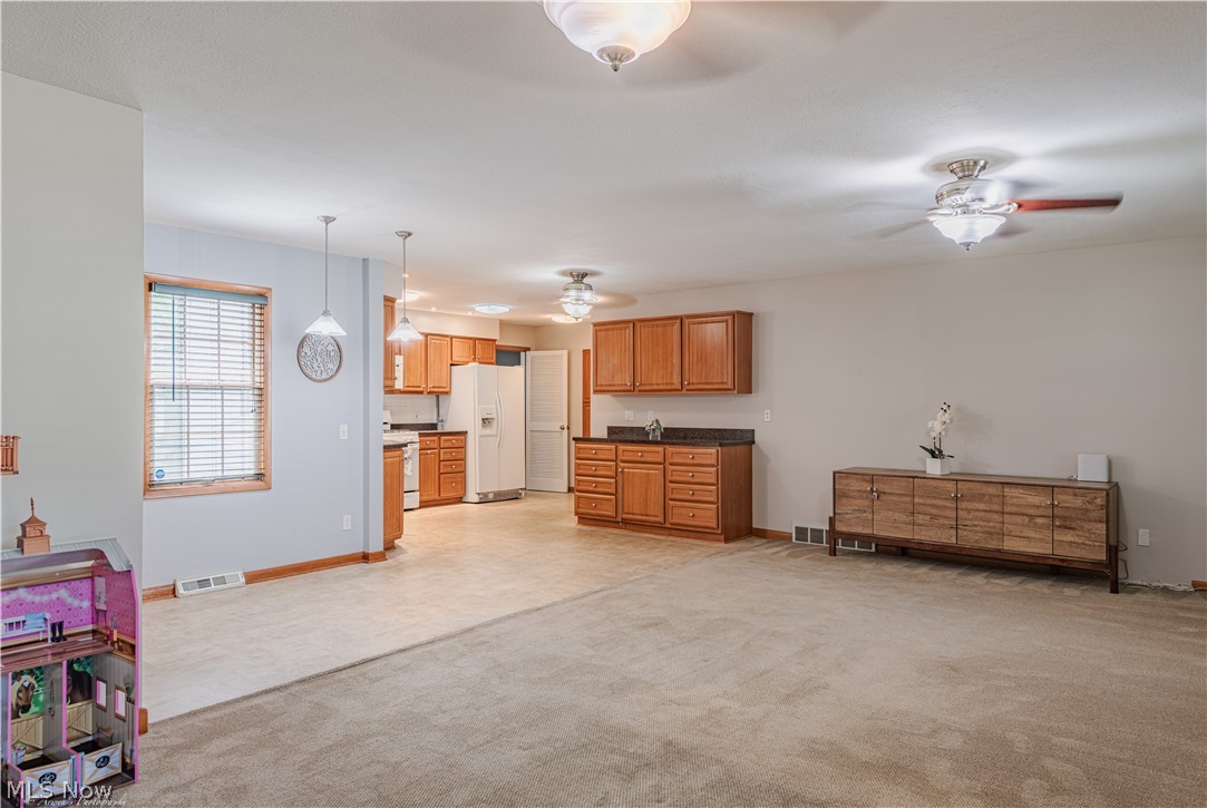5018 Hartley Drive Lyndhurst OH 44124