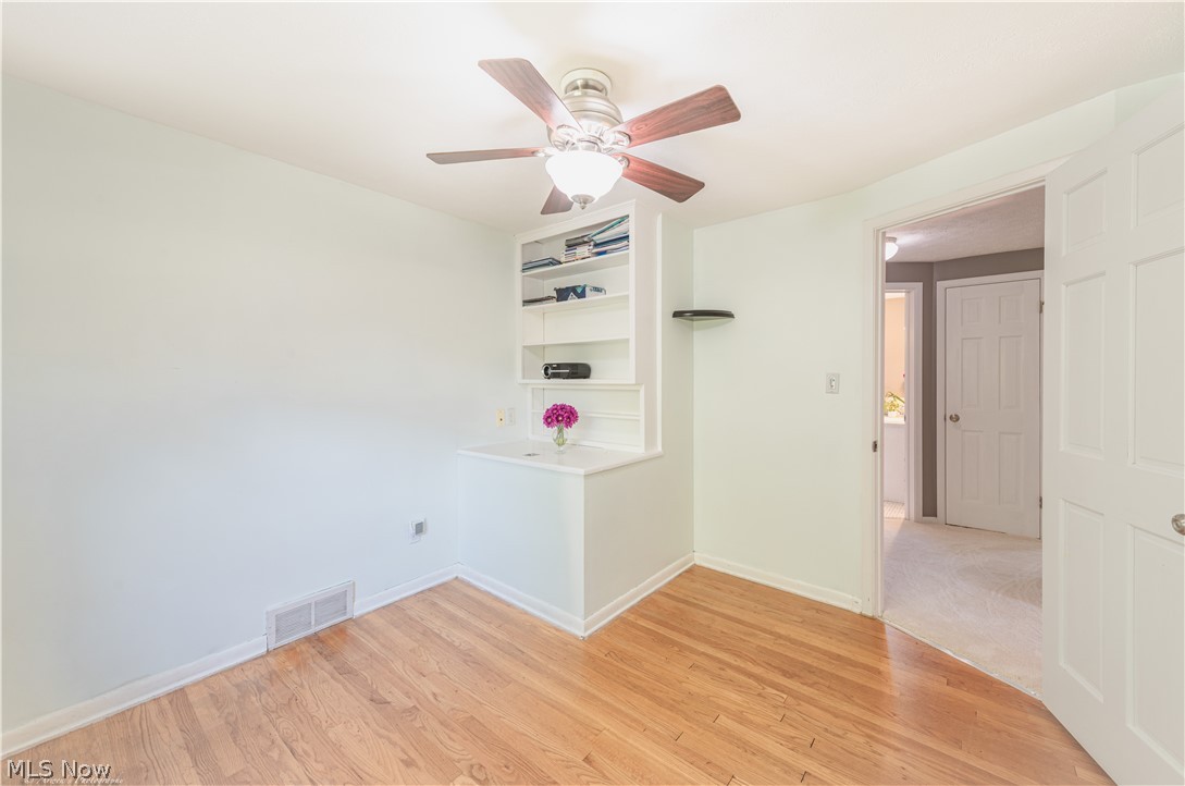 5018 Hartley Drive Lyndhurst OH 44124