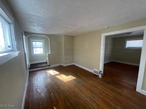 11714 Gay Avenue Cleveland OH 44105