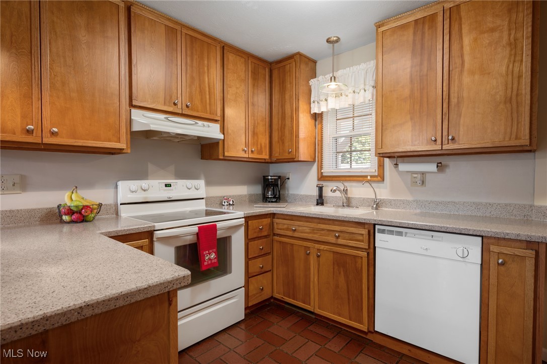 580 Crossbrook Drive Berea OH 44017