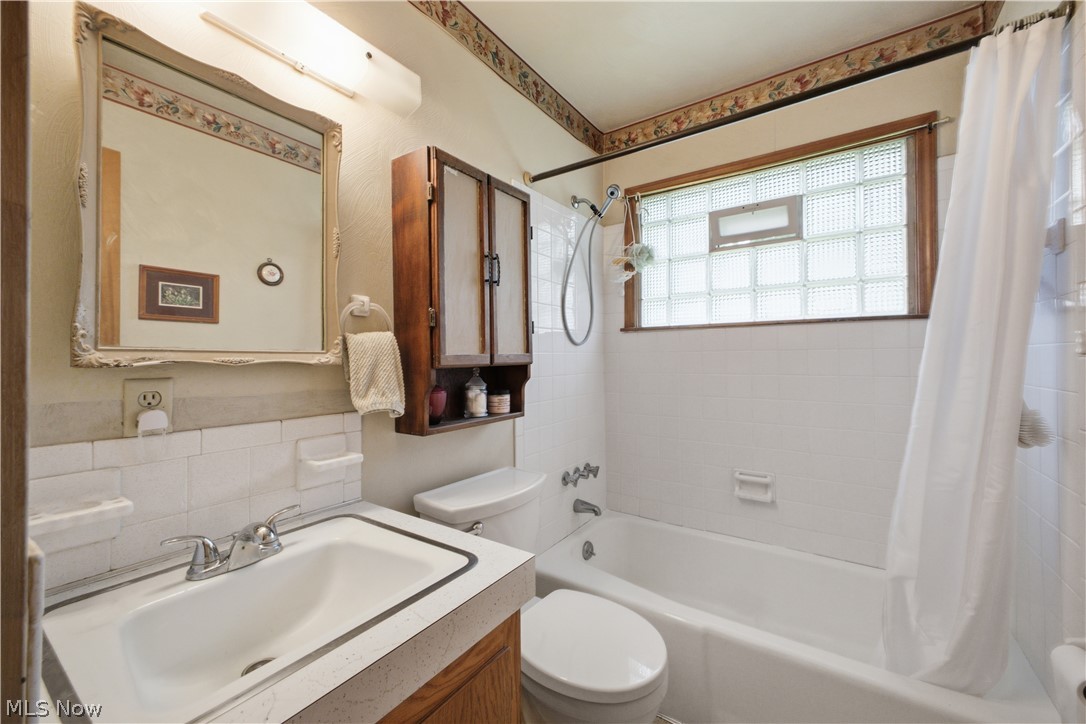 3730 Ayrshire Drive Austintown OH 44511