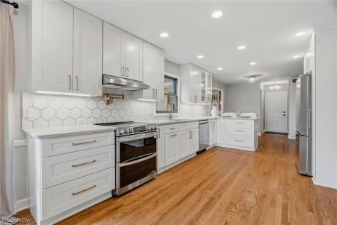 3465 Cornwall Drive NW Canton OH 44708