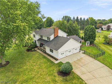 3465 Cornwall Drive NW Canton OH 44708