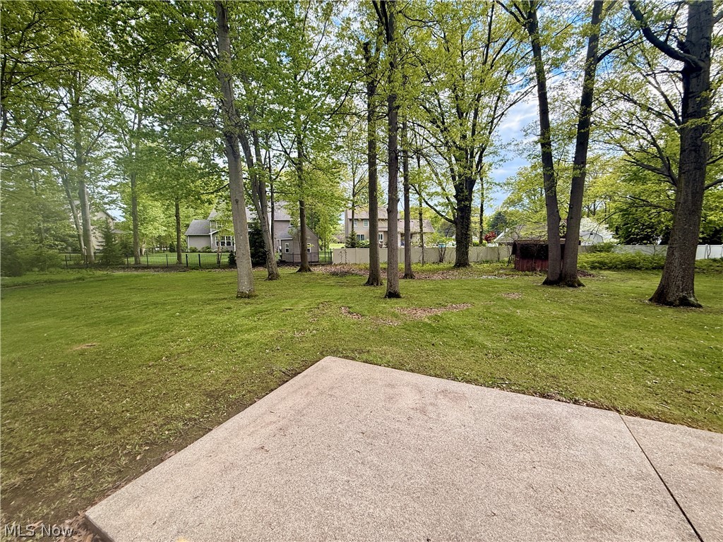 32169 Hickory Lane Avon Lake OH 44012