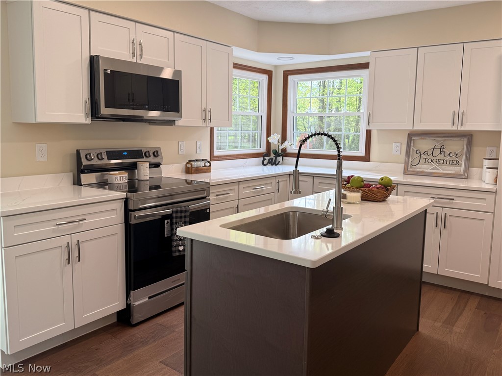 32169 Hickory Lane Avon Lake OH 44012