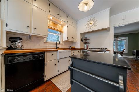 2904 Clarkson Road Cleveland Heights OH 44118