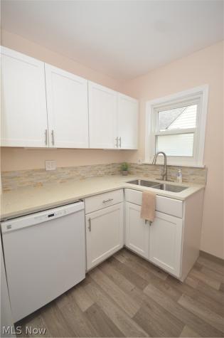 154 E Brookside Avenue Akron OH 44301