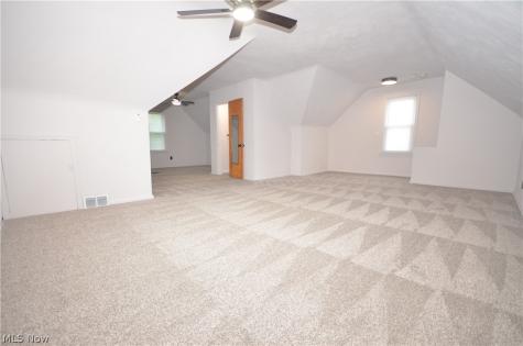 154 E Brookside Avenue Akron OH 44301