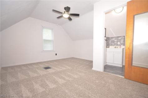 154 E Brookside Avenue Akron OH 44301