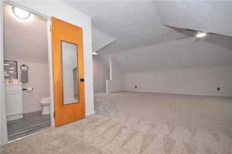 154 E Brookside Avenue Akron OH 44301