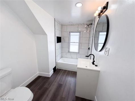 2821 E 127th Street Cleveland OH 44120