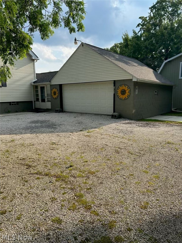 2393 Sodom Hutchings Vienna OH 44473